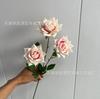 Venta al por mayor de fábrica flor de simulación rosa de tres cuernos flor de seda flor de auditorio de boda juego de mesa de flores guía de camino fila de flores flor falsa