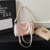 Bolso Grande de Mujer 2026 Nueva Moda Bolso de Hombro y Mano Venta al por Mayor de Comercio Exterior Elegante de Gama Alta Bolso tipo Almohada para Debajo del Brazo
