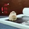 Madeira de Faia Gato Feliz Fofo Ornamento Pequeno para Desktop Estilo Curativo Acessório DIY "Abundância Todo Ano" Presente de Gato Atacado