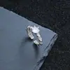 Anel de Zircônia Micro-Incustada Vintage Francês de Luxo Leve, Estilo Minimalista de Alto Padrão de Nicho, Anel de Flor Aberto Escovado