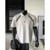 Camiseta masculina de verão listrada estilo americano com gola Henley, manga curta, patchwork, caimento desconstruído, gola de lapela, manga curta