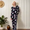Pijama de manga larga estampado de estilo europeo y americano, nuevo, para otoño e invierno, Navidad, transfronterizo, traje de ropa casera simple y casual para mujer