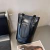 2025 nova bolsa de couro curtido vegetal de alta qualidade bolsa de couro de vaca bolsa balde tote preguiçosa retrô couro feminina uma geração de cabelo