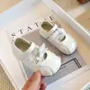 Zapatos de piel para niña estilo coreano con ribete de encaje, colección primavera y otoño 2026, zapatos de princesa para niños, zapatos planos para niñas pequeñas, zapatos de bebé de suela blanda