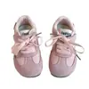 Zapatos de Tabla para Niños Caña Baja 2026 Nuevas Llegadas de Otoño Zapatos para Niños y Niñas Zapatos Deportivos Suela Suave Casual Zapatos de Entrenamiento Alemanes Zapatos Individuales