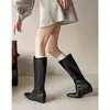 Primer encuentro: Botas Altas de Mujer Petite para Aumentar la Altura, Nueva Colección Otoño 2026, Botas de Montar Cuadradas Adelgazantes, Botas Versátiles de Caña Recta