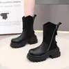 Botas Martin de suela gruesa para mujer estilo británico Otoño/Invierno 2026 nuevas ligeras suela suave media pantorrilla con forro de terciopelo cálidas adelgazantes botas de algodón