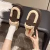 Pantuflas peludas de suela gruesa para mujer, nuevo estilo otoño/invierno 2026, pantuflas de algodón de doble tira, modernas y elegantes, para usar en exteriores
