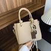 Bolso de Cubo Simple Retro Transfronterizo Portátil para Mujer 2025 Nuevo Versátil Casual para Desplazamiento al Trabajo de Hombro Cruzado