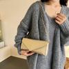 Bolso de Mano Pequeño de Moda para Mujer 2026 Nuevo Elegante y Sofisticado Bolso de Hombro Madre e Hija Bolso Cruzado de Cadena Simple y Moderno para Niña