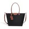 Bolsa Longxiang com Tampa Flip e Cores Contrastantes, Bolsa de Tecido de Nylon para Mulheres, Adequada para Trabalho e Deslocamento, Bolsa de Ombro para Computador de Grande Capacidade, Bolsa Tote Transversal
