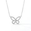 Colar com Pingente da Série Borboleta Fantasma com Banhado a Ouro Real e Design de Borboleta com Diamantes de Zircônia, Corrente Nicho de Luxo Leve Colar Transfronteiriço