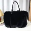 Nova Bolsa de Pelúcia para Mulheres, Bolsa de Ombro Transversal Plissada de Moda de Luxo em Pele Sintética de Raposa, Bolsa Tote de Pelúcia de Grande Capacidade