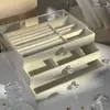 Estante de almacenamiento de escritorio para el hogar, para pendientes, joyas y collares, joyero multicapa, colgador de joyas, caja de almacenamiento para pendientes y joyas.
