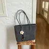 Bolsa de Moda de Gran Capacidad para el Trayecto del Estudiante Nueva para Mujer 2026 Bolso Tote Casual Simple Bolso de Hombro