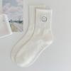 Meias Meias de Algodão Femininas Meias de Meia Panturrilha Meias da Moda Absorventes de Suor Respiráveis Primavera e Verão Meias Esportivas Estilo Preppy Meias de Cor Pura Meias da Moda Ins