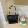 Estilo minimalista, bolso tote de mujer elegante y moderno, nuevo modelo 2026, bolso de hombro moderno y versátil para el trabajo y los desplazamientos
