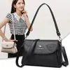 Bolso Nuevo para Mujer 2022 Simple Versátil Madre de Mediana Edad Piel Suave Bolso de Hombro Cruzado Gran Capacidad Bolso Cuadrado Pequeño Moderno