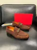 Venda Quente Transfronteiriça Couro Genuíno Estilo Levemente Luxuoso Slip-On Sapatilhas de Camurça com Fivela de Cavalo Frg Direto da Fábrica