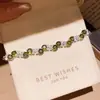 Pulsera Simple de Gota de Agua con Circonita de Colores para Mujer, Pulsera de Moda de Alta Gama y Elegante, Joyería de Mano Versátil Estilo Palacio Retro para Mujer