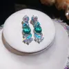 Pendientes Colgantes de Zirconia con Goteo de Aceite de Aguja Plateada en Forma de Gota de Agua, Pendientes de Lujo Ligero de Alta Gama para Mujer, Pendientes Elegantes Retro Estilo Palacio para Mujer