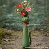 Artículo Popular en Sitios Web Independientes: Florero Hecho a Mano con Forma de Gato Original