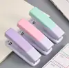 Grapadora Color Macaron Grapadora Portátil para Estudiantes Papelería Suministros de Oficina Carpeta Máquina Pequeña de Encuadernación para el Hogar
