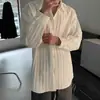 Camisa de manga larga con textura para primavera y otoño para hombre, elegante y moderna camisa de color liso con cuello de solapa, top de moda moderno para hombre