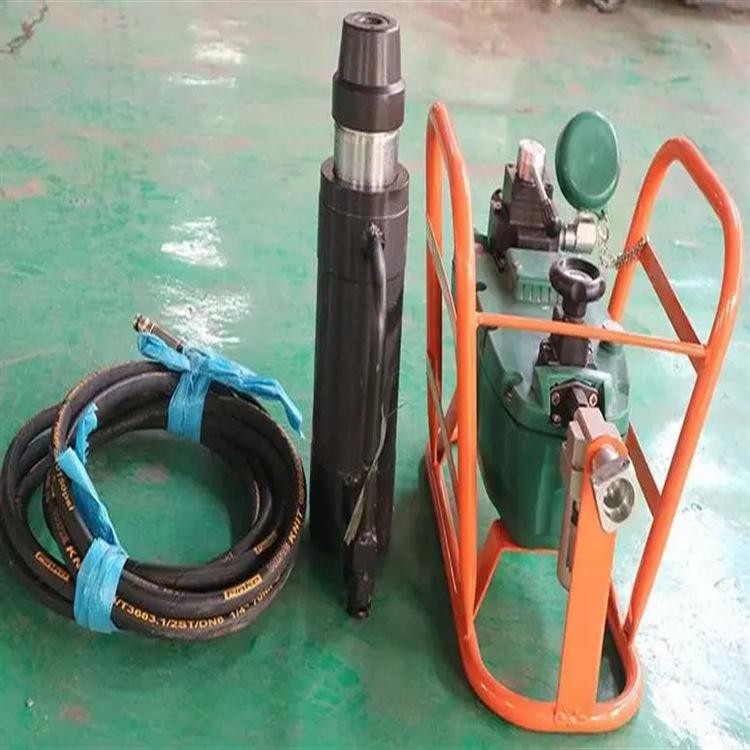 MSQ气动锚索张拉机具 (4)