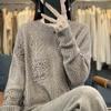 Indústria pesada crochê outono e inverno Nova cashmere mulheres pescoço redondo oco solto emagrecedor suéter fundo malha engrossado