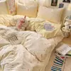 Ins fresco simple puro algodón juego de cama de cuatro piezas clase A grado madre y bebé sueño desnudo dibujos animados dormitorio funda de edredón individual falda de cama de estudiante juego de tres piezas