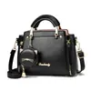 Bolso de Mujer Taizhou 2024 Nuevo Bolso de Verano para Mujer Gran Capacidad Moderno Simple Atmósfera Elegante Bolso Cruzado Portátil de Hombro