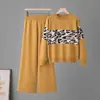 Comércio Exterior Europeu e Americano Estampa de Leopardo Conjunto de Tricô Feminino Peça Dupla Outono e Inverno Gola Redonda Manga Longa Top Calça de Pernas Largas Casual Conjunto Feminino