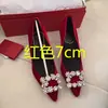 Zapatos de Salón de Terciopelo Puntiagudos Nuevos de Primavera 2023 Talla Pequeña Hebilla Cuadrada de Pedrería Boca Baja Zapatos de Salón Individuales para Mujer Zapatos Rojos de Novia Zapatos de Boda
