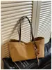 Bolsa de mão requintada de nicho estilo coreano, bolsa de ombro, bolsa de axila para o dia a dia, bolsa feminina, bolsa de bolinhas, bolsa tote, nova bolsa feminina