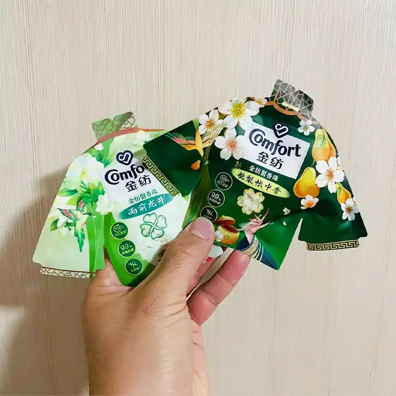 金纺鹅梨帐中香雨前龙井留香珠25g.jpg