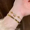 Pulsera de Diamantes Micro-incrustados de Lujo Ligero y Sensación de Alta Gama para Mujer, Pulsera Sencilla de Moda de Acero de Titanio que no se Decolora, para Pareja, Combinable con Todo, Primera Joya