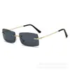 Gafas de sol sin montura europeas y americanas 2025 nuevas para mujer moda transfronteriza parasol gafas de sol personalizadas hombres de moda fabricantes vendiendo
