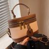 Bolso de Mano Pequeño de Alta Gama Texturizado para Mujer 2026 Nuevo Bolso Cubo de Caja de Mano Estilo Ins de Nicho Bolso Cruzado Versátil de Moda