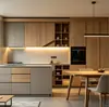 Muebles de armario de lujo ligero italianos, gabinetes de isla integrados de cocina abierta hechos a medida para toda la casa en Singapur en el extranjero