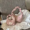 Bolsa pequena de bolinhas estilo coreano transfronteiriça para meninas, nova bolsa de mão plissada para o início do outono de 2026, bolsa de ombro e transversal mini versátil