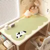 Tapete de Mesa 2025 Novo Desenho Animado High-End À Prova d'Água e à Prova de Óleo Sem Lavagem Tapete de Mesa para Desktop Tapete Protetor para Mesa de Computador