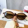 Nuevas gafas de sol retro ovaladas de montura pequeña carey para mujer, populares entre las influencers, perfectas para viajes y sesiones de fotos, con protección UV