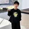 Camiseta básica para niño para primavera y otoño 2026 nuevo modelo, camiseta de manga larga para niños, top interior elegante para niños mayores, niños pequeños