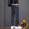Estoque de Fábrica Calças Casuais Masculinas Outono Elásticas Largas Perna Reta Bordado Chinês Estilo Outono/Inverno 2025 Marca da Moda Plus Veludo