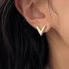 Joyas Transfronterizas Europeas y Americanas Colgante Letra V Collar de Acero de Titanio Lujo Accesible Diseño de Nicho Cadena de Clavícula de Alta Gama No se Desvanece