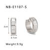 Aretes redondos de acero inoxidable con incrustaciones de circonita piedra natural chapados en oro de 18 quilates aretes modernos con sentido de diseño simple que conservan el color para mujer