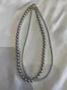 Collar de perlas de vidrio con hebilla de girasol de doble capa para mujer, cadena de suéter con cuentas de nicho de lujo ligero, cadena para clavícula desmontable