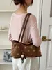 Bolso de Mano de Verano con Lunares Yuezizi para Mujer 2026 Nuevo de Gran Capacidad Casual Bolso de Hombro para Estudiantes Viajes al Trabajo Bolso Almohada