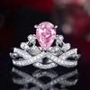 Anel Coroa Pera Gota de Água de Celebridade ao Vivo Douyin Anel de Diamante Simulado Europeu e Americano Anel de Pedra Colorida